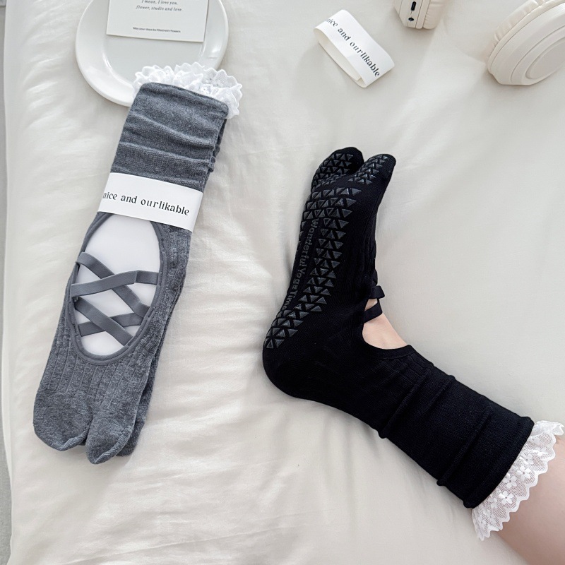 Yoga-Socken mit Spitzenbesatz  – Embellish Knit Bewertung und Preis
